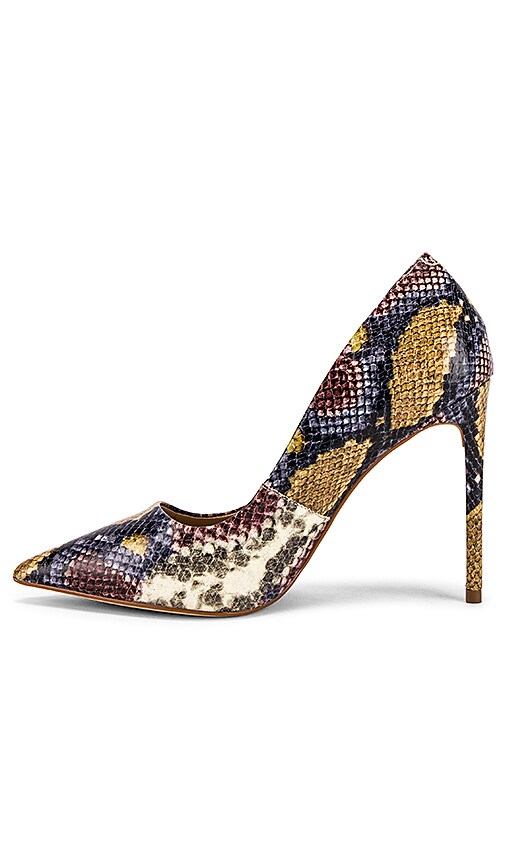 vala multi snake steve madden