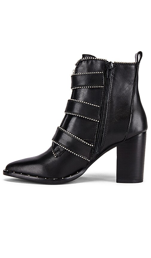steve madden humble bootie