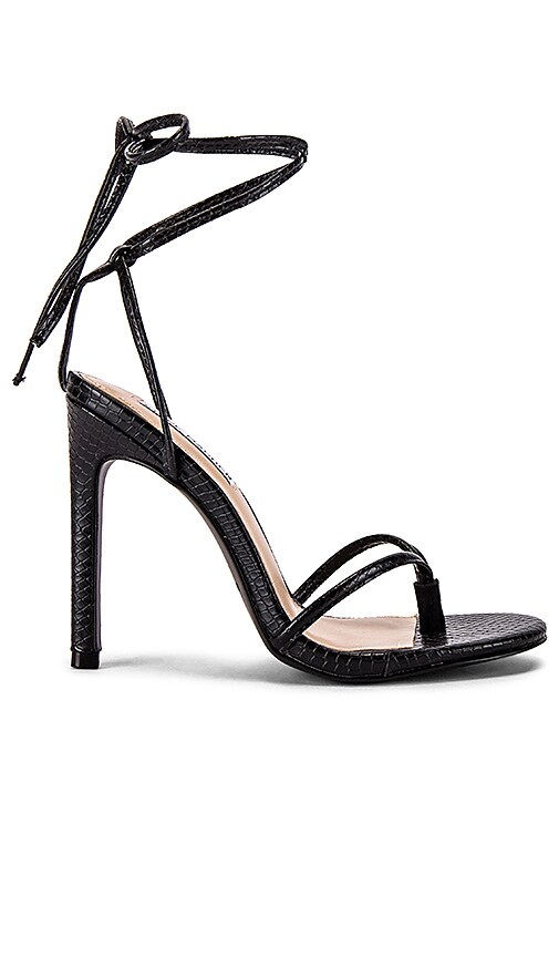 steve madden wrap up sandals