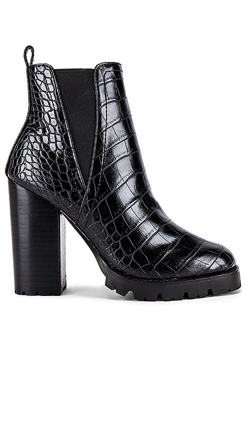 steve madden croc boots