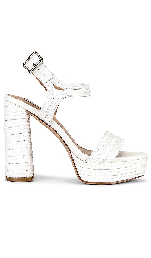 Steve Madden Lomardo Sandal in White