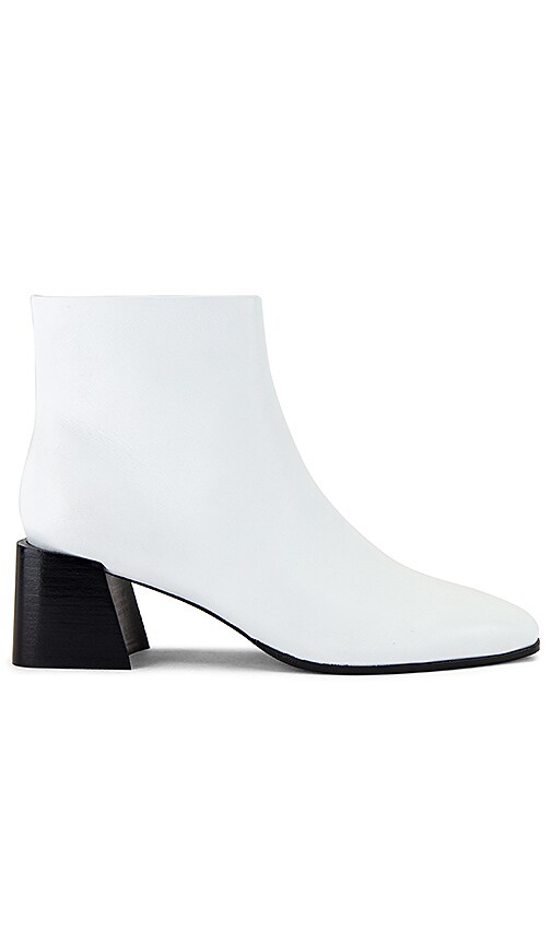 sigerson morrison white boots