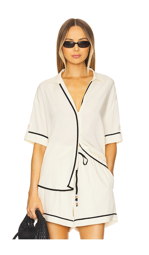 The Laine Shirt in Neutral. - size XL (also in L, M, S, XS)