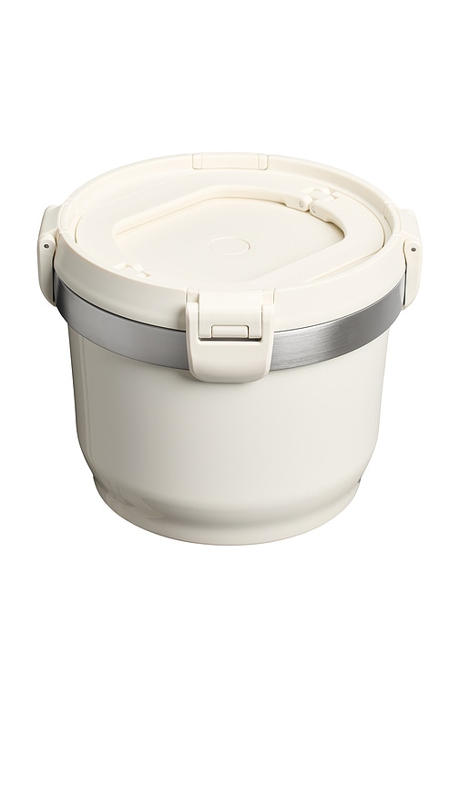 Stanley The Fresh-to-table Stay Hot Crock In White