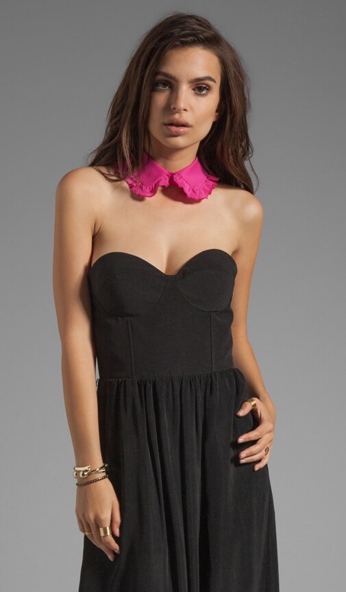 Ruffle Collar Necklace