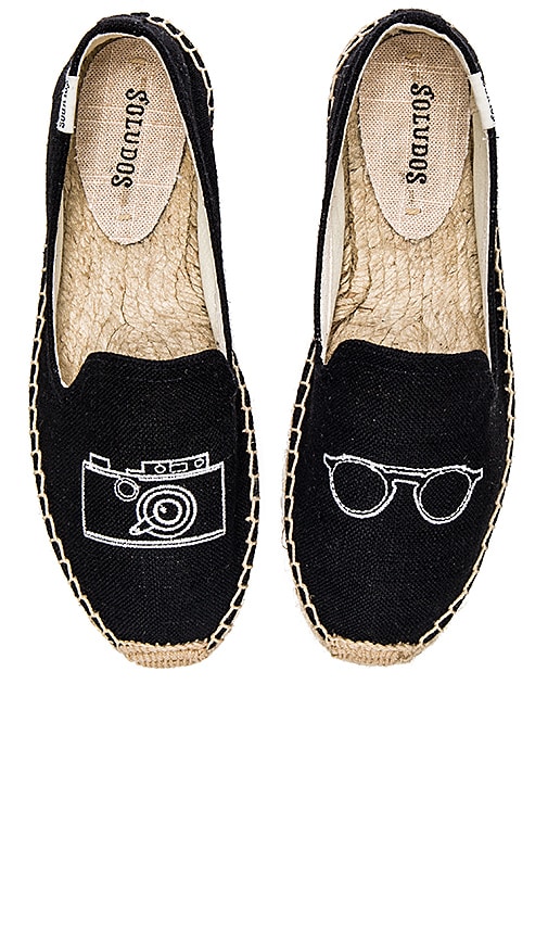 Camera Embroidered Smoking Slipper