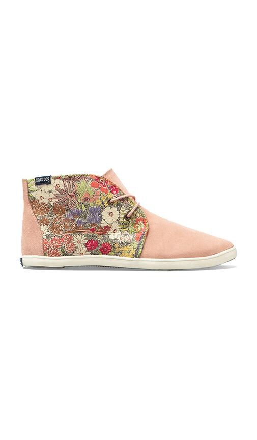 Floral Derby