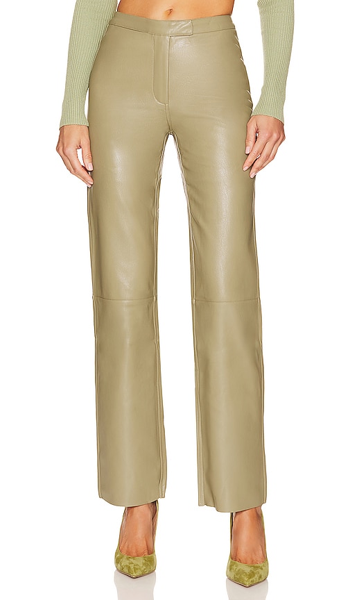 SOVERE Influence Leatherette Pant in Green Tea