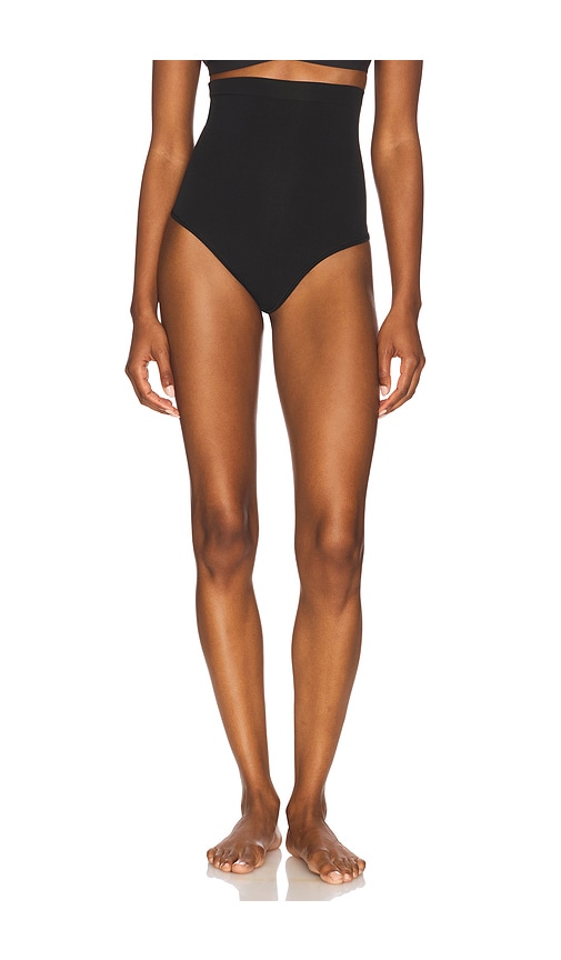 Spanxsculpt Seamless Power High Waisted Thong in Black. - size S (also in L, M, XL)