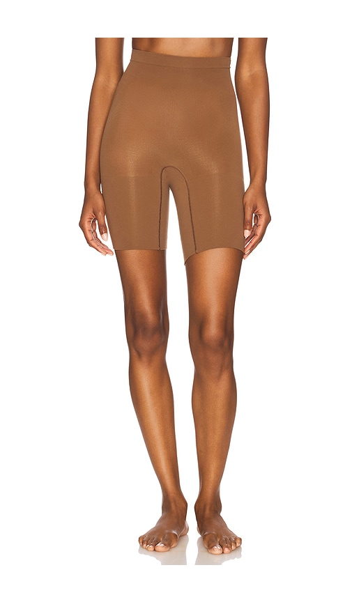 Spanxsculpt Seamless Power Short in Brown. - size S (also in L, M, XL)