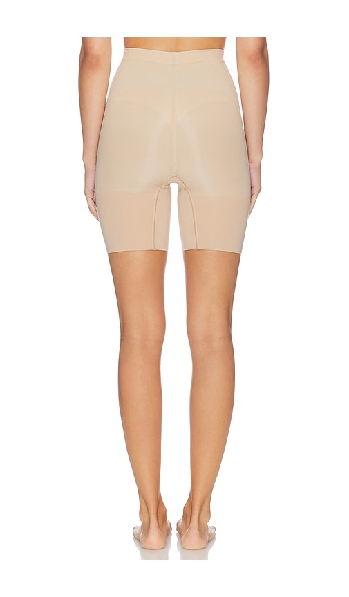 SPANX Sculpt Gofigure Mid Thigh Short | Thumbnail 3