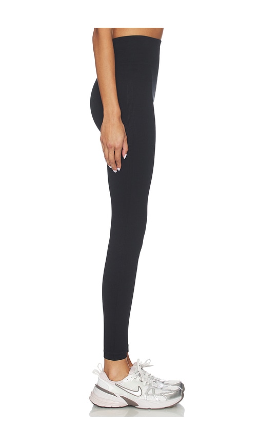  Spanx Leggings Seamless In Black. Größe M. Also In L. 