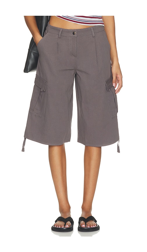 Halia Baggy Short by superdown in Charcoal Grey
