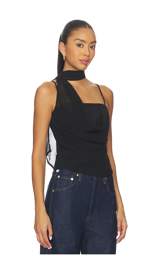 Superdown Autumn Top In Black