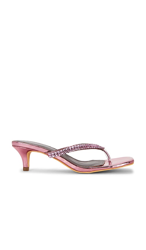 Anika Heel