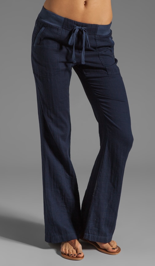 Splendid Double Cloth Pant in Navy