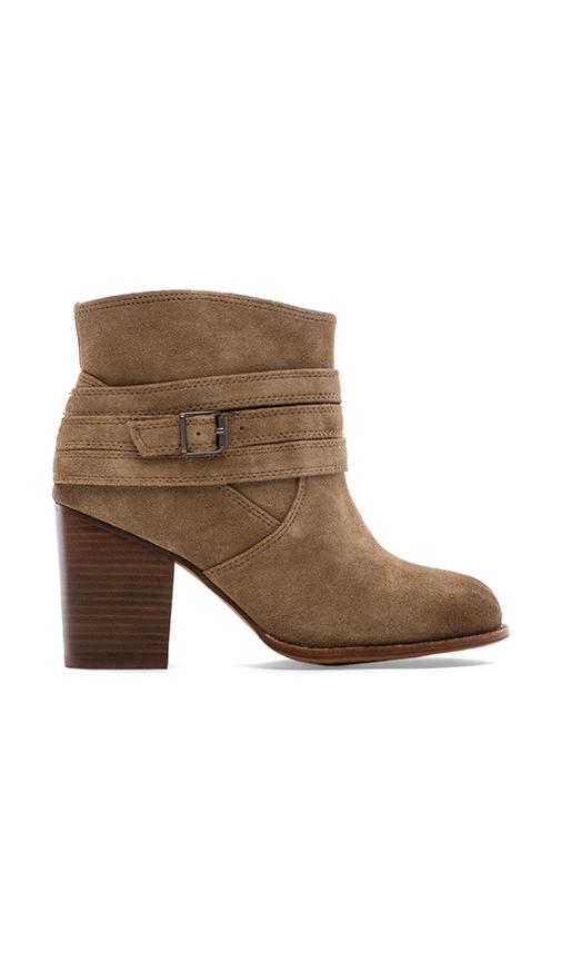 Laventa Booties