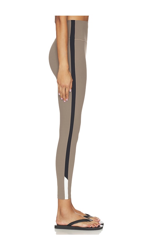 Splits59 Legging 7/8 Layla Airweight High Waist 7/8 En Color Marrón Talla L  (también En M, S, Xl, Xs). 