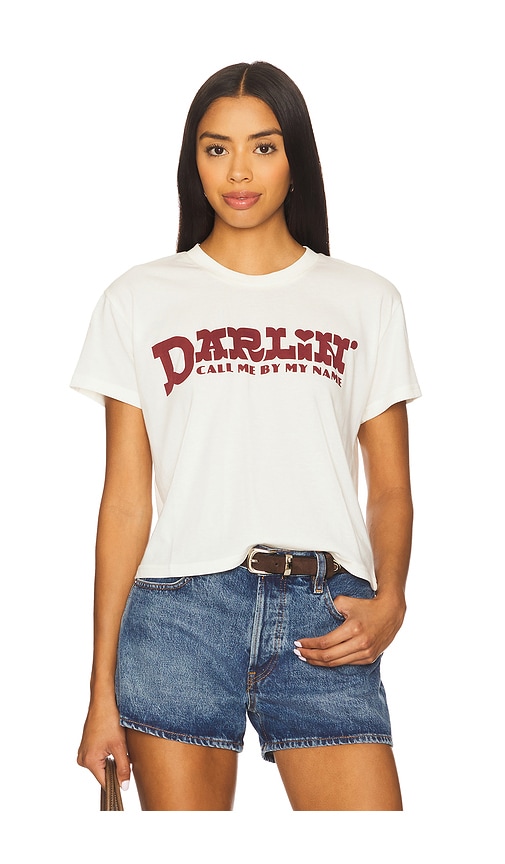 Darlin' Crop Tee in Ivory. - size L (also in M, S, XL/1X, XS) - Sendero Provisions Co. - Modalova