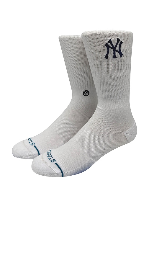 Stance New York Yankees Crest Socks in White. Size M. Also in L. Stance New York Yankees Crest Socks in White. Size M. Also in L.