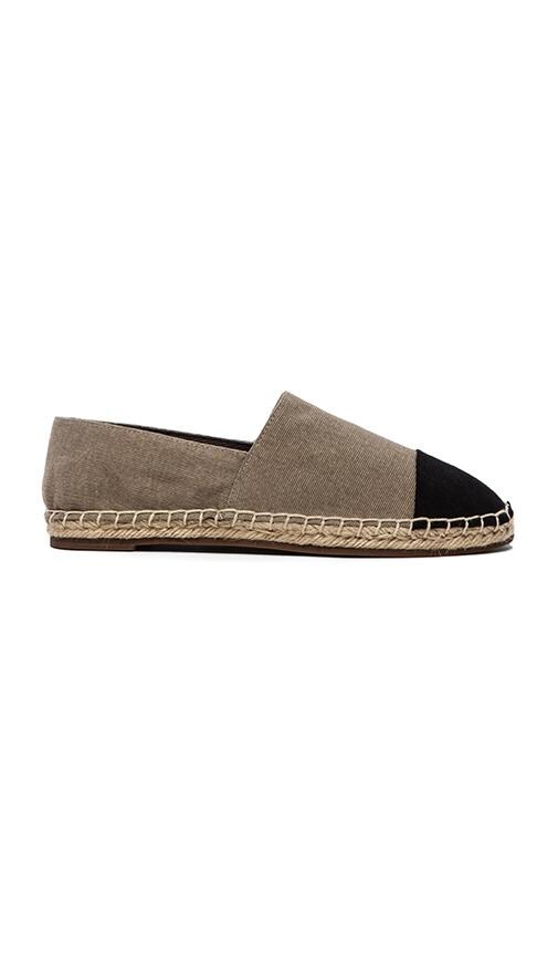 Cecille Flat
