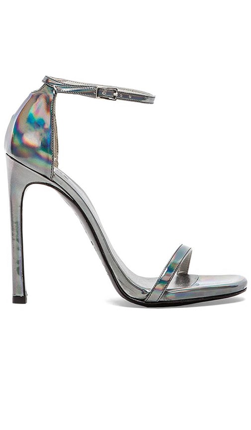 Nudist Heel