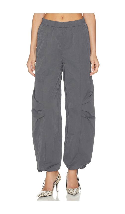 ROTATE PANTALON CRISPY TRACK PANTS en Grey. Taille S. Also en XS, M, XL.