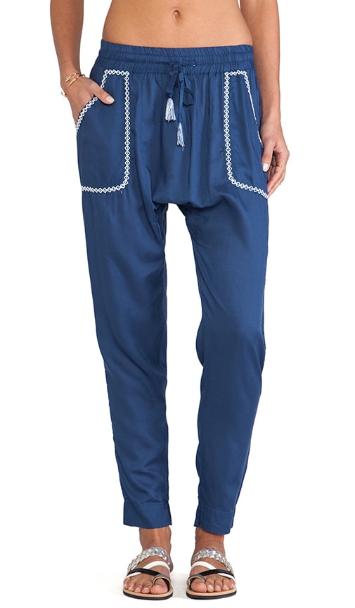 Valerie Pant