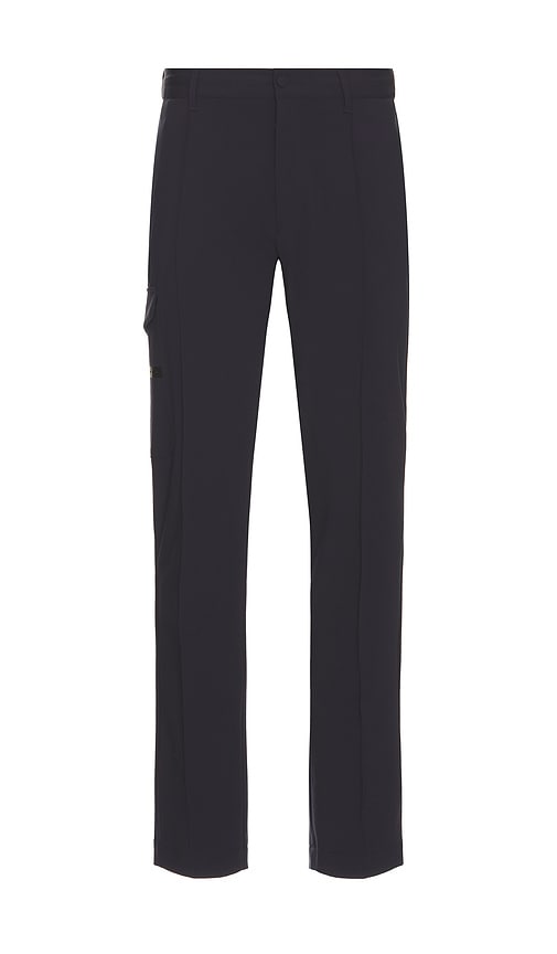 Shop Tilley Golf Cargo Pant In 藏青色