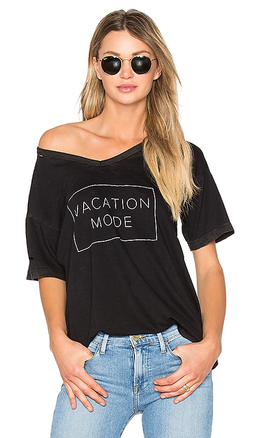 Orly Vacation Mode Tee