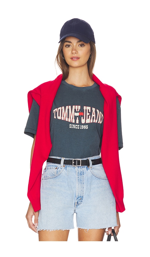 Tommy Jeans Waving Flag Tee