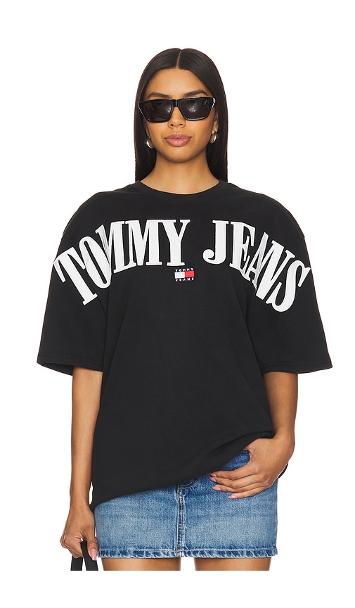 Tommy Jeans Oversized Badge Tee In 黑色