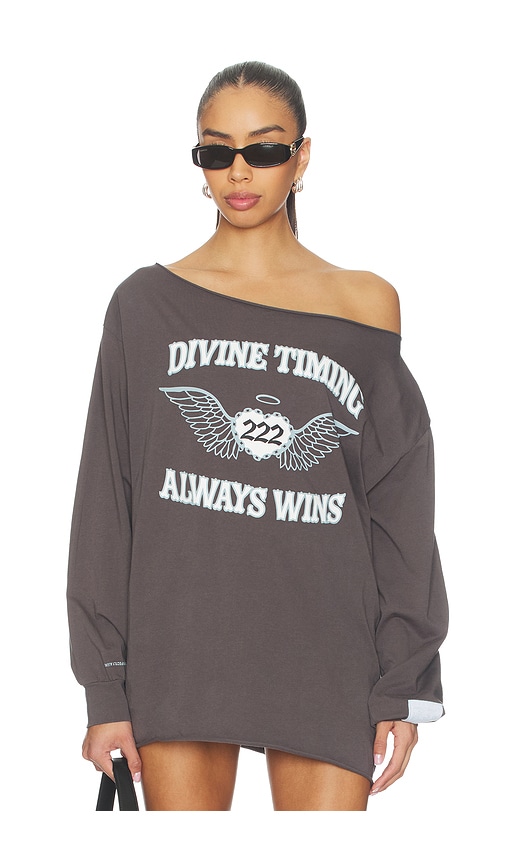 The Mayfair Group Haut à Manches Longues Et épaules Dénudées Bella Hadid En Grey. Taille L/xl. Also En . 