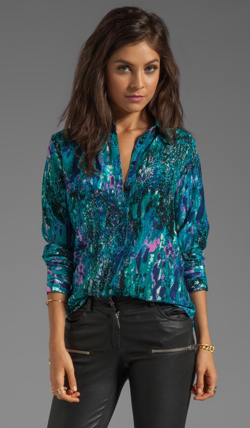 Valerie Top