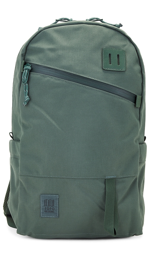 TOPO DESIGNS Daypack Tech Backpack in Forest