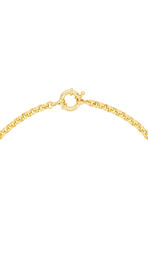  Timeless Pearly Shell Charm Bracelet In Metallic Gold. 