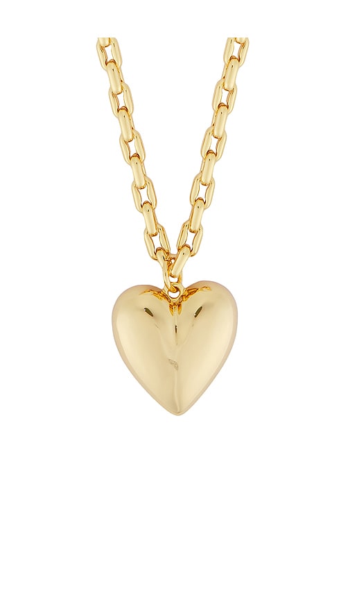  Timeless Pearly Heart Necklace In Metallic Gold. 