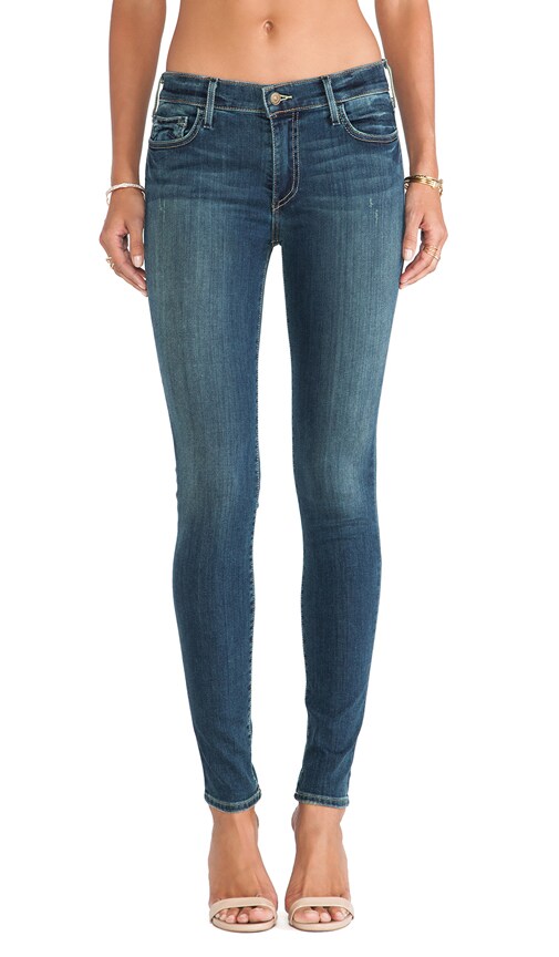 Halle Skinny