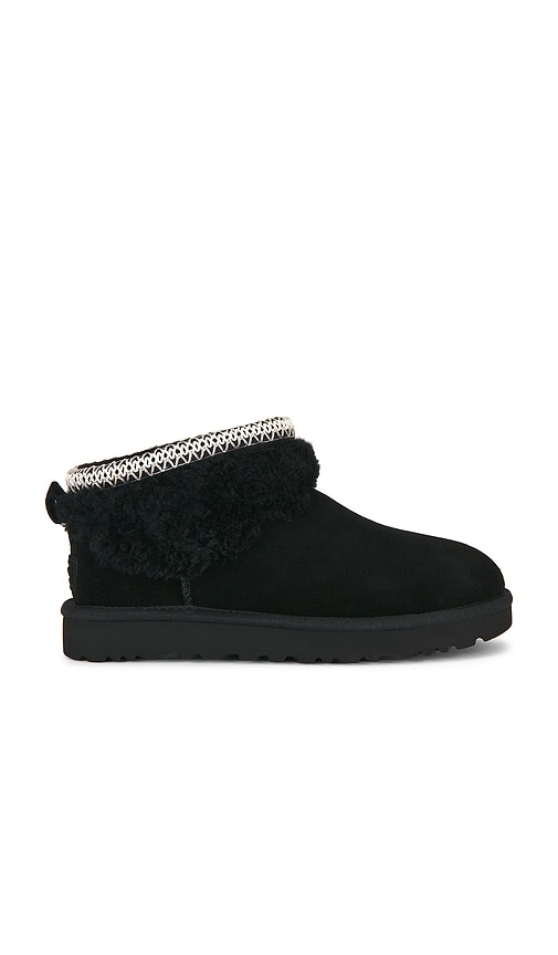 Classic Ultra Mini Maxi Curly Boot