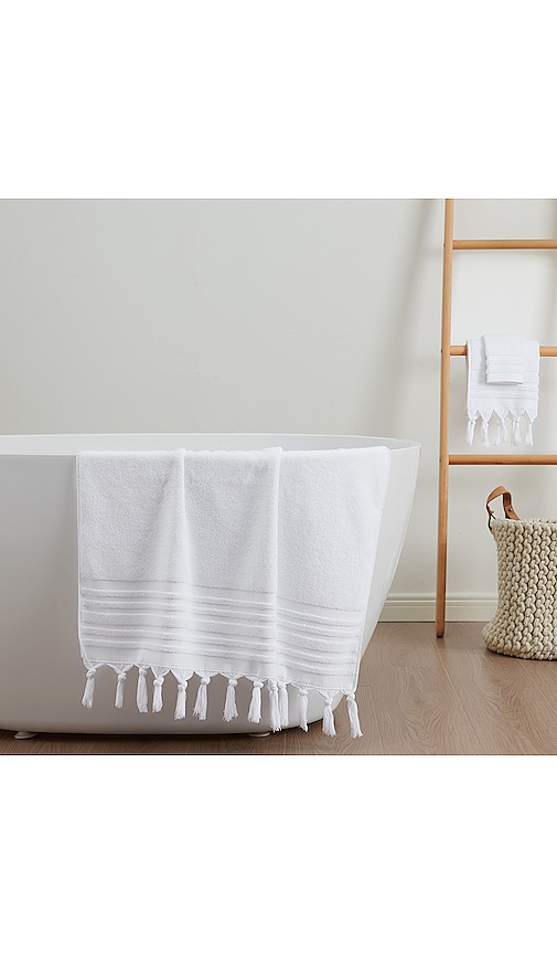 Shop Ugg Home Ava Bath Towel In 亮白