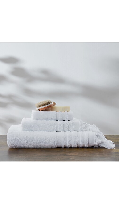  Ugg Home Badetuch Ugg Home Ava Bath Towel In White. 
