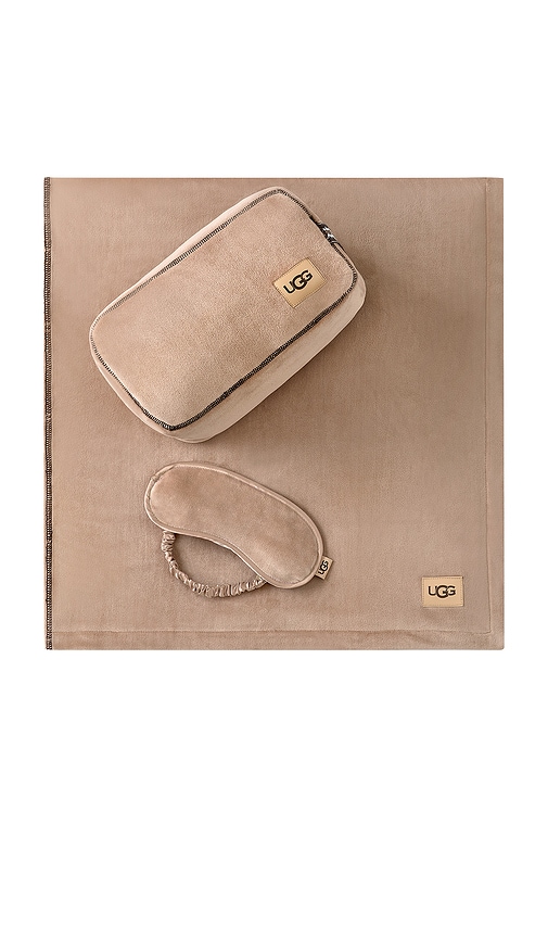 Ugg Home Raegan Travel Set In Brown