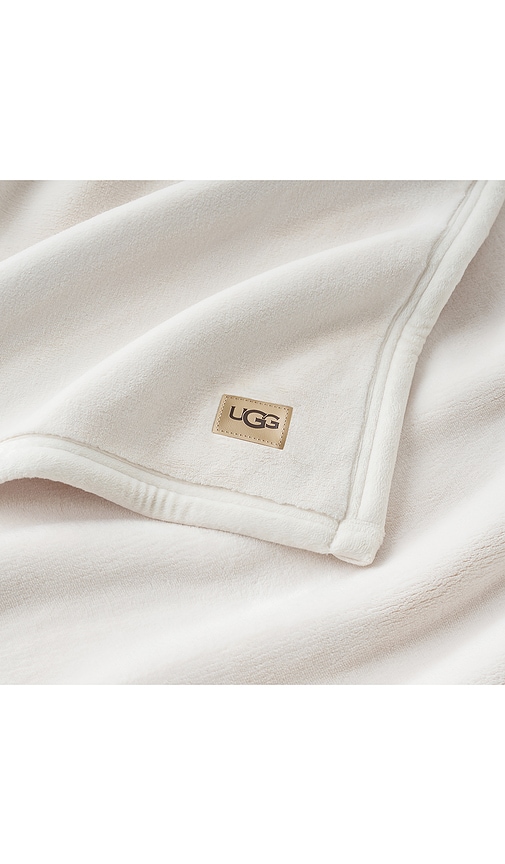  Ugg Home Coco Kuscheldecke Coco Throw Blanket In White. 