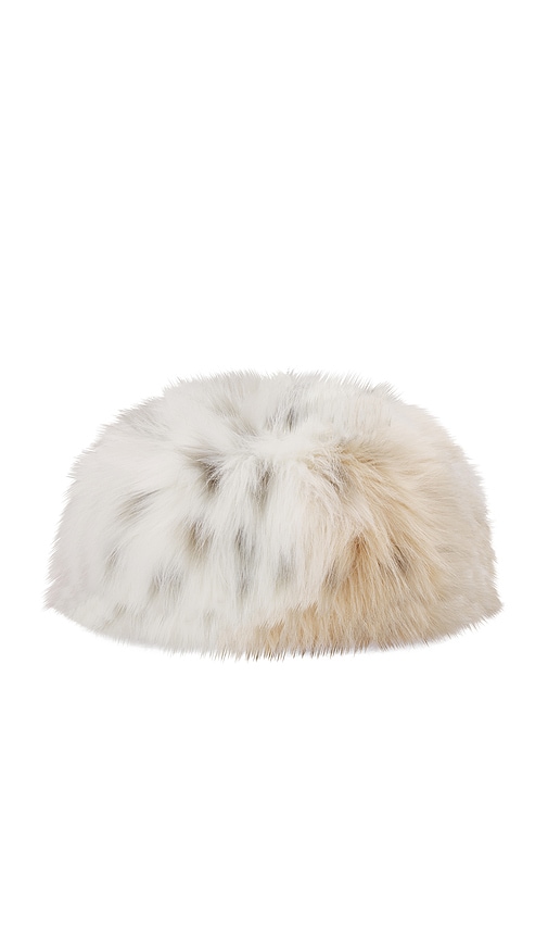  Unreal Fur Hut Natasha In Cream. 