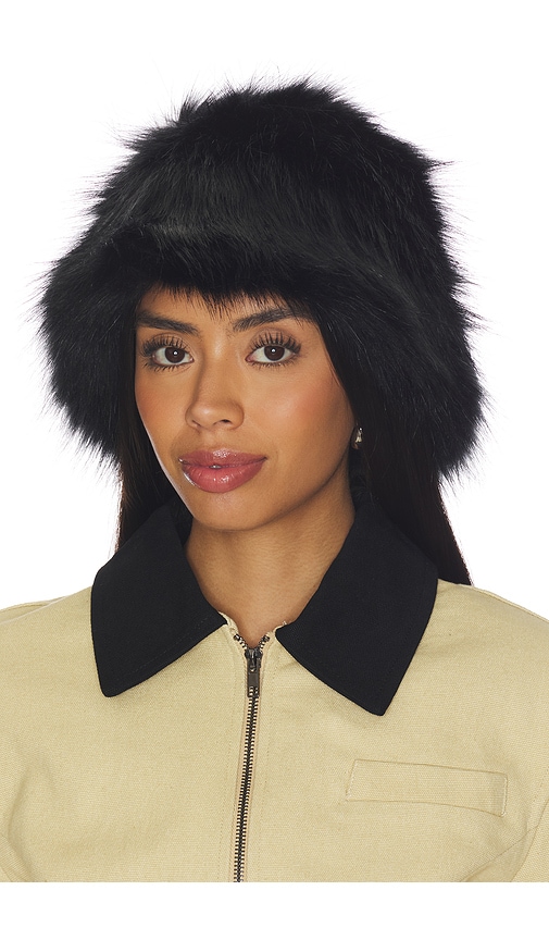 Unreal Fur Yeoman Hat
