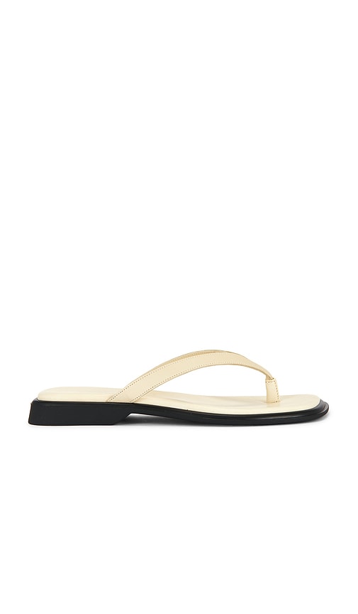 Vagabond Shoemakers Izzy Sandal