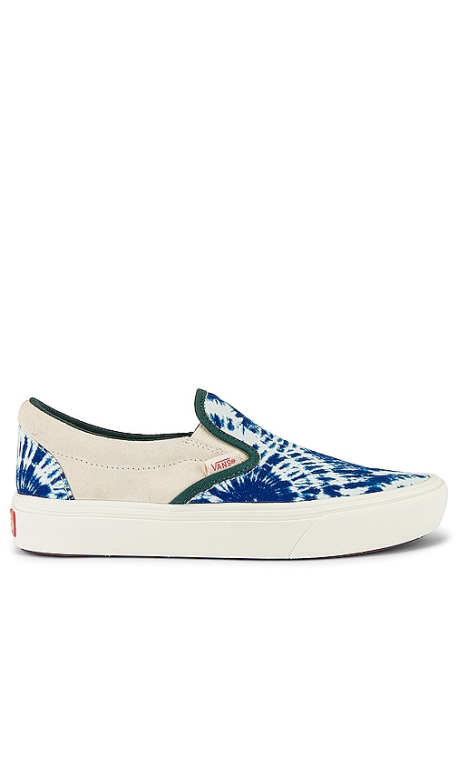 vans comfycush slip on