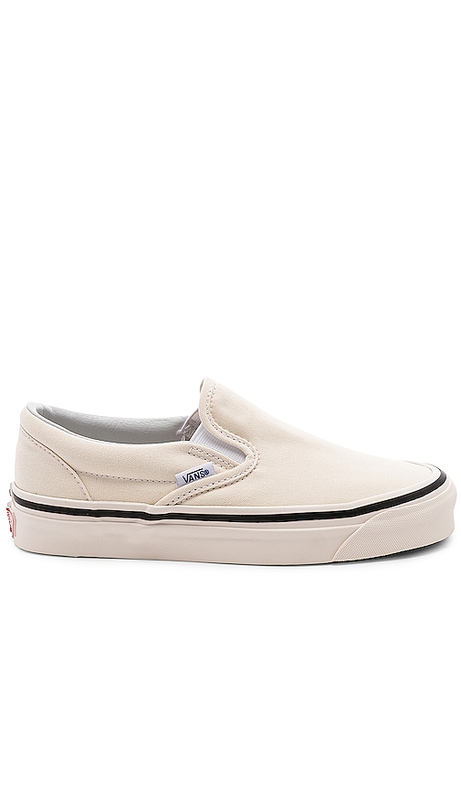 vans anaheim slip on