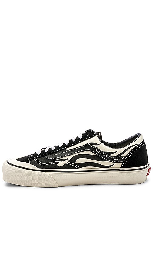 vans style 36 flame