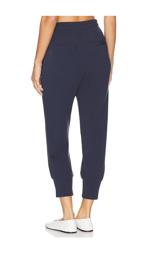  Varley Hose Mit Saumdetail The Slim In Navy. Größe S. Also In Xs, M, L. 